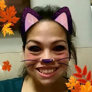 Meet your Posher, April